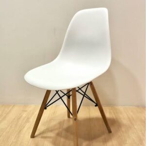 Eames seat