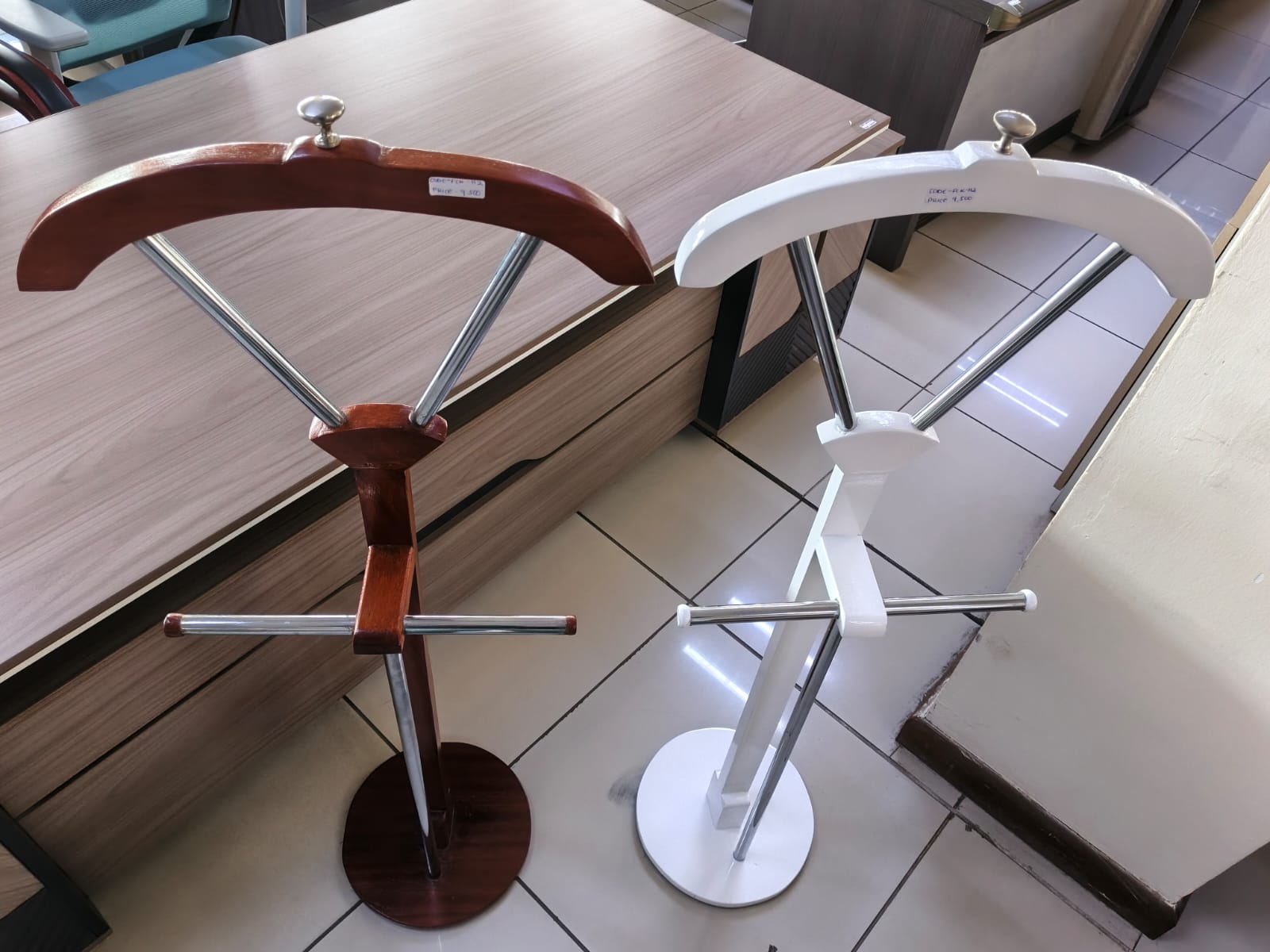 Coat Hanger - Image 7