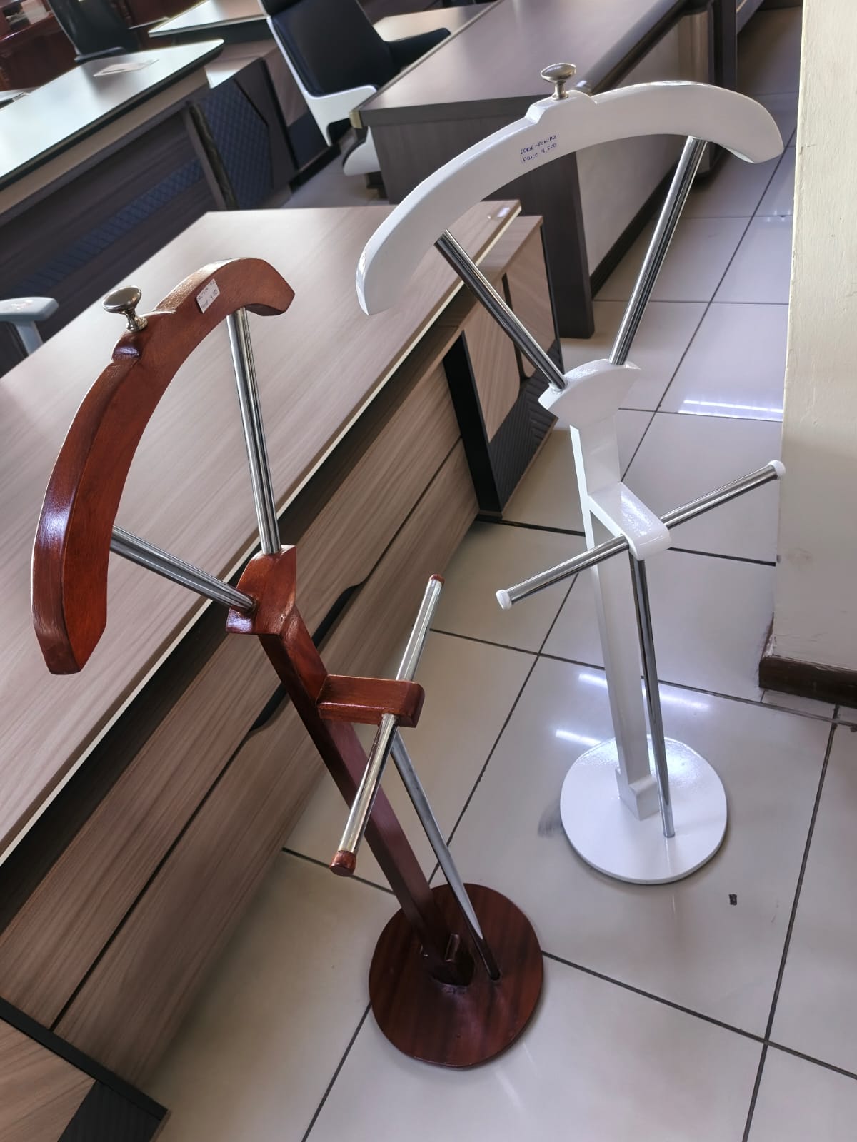 Coat Hanger - Image 3